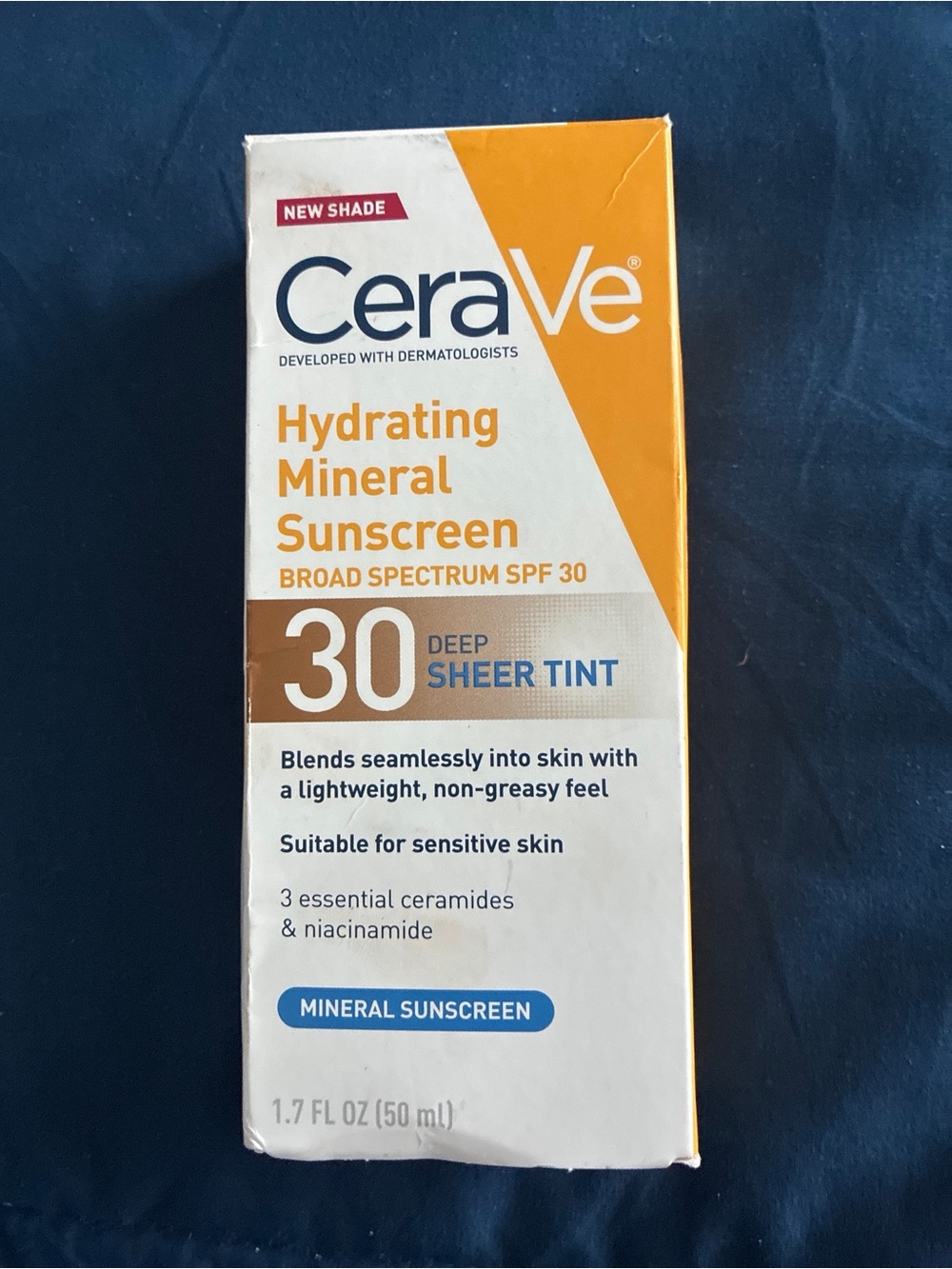CeraVe Hydrating Mineral Sunscreen SPF 30 - Deep Sheer Tint (Cream/Orange)